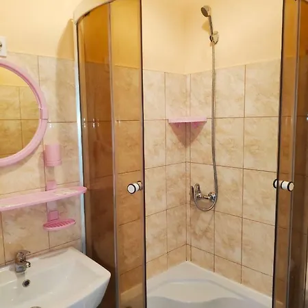 Elina Viktorijas Street Apartment Jurmala
